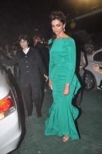 Deepika Padukone at Star Screen Awards 2012 in Mumbai on 14th Jan 2012 (240).JPG